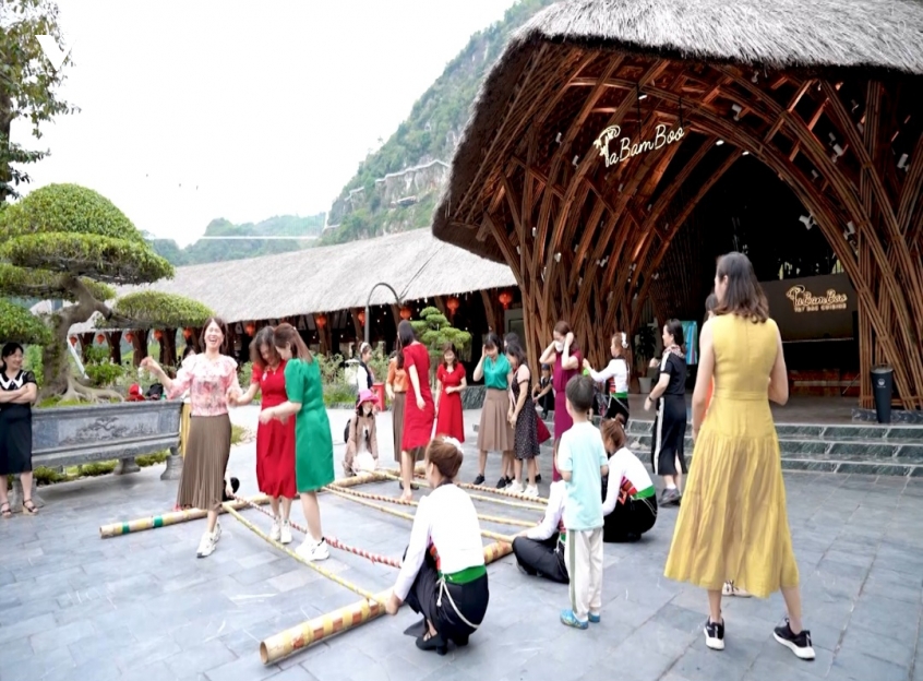 moc_chau_phat_trien_du_lich_sinh_thai_cong_dong1.jpg