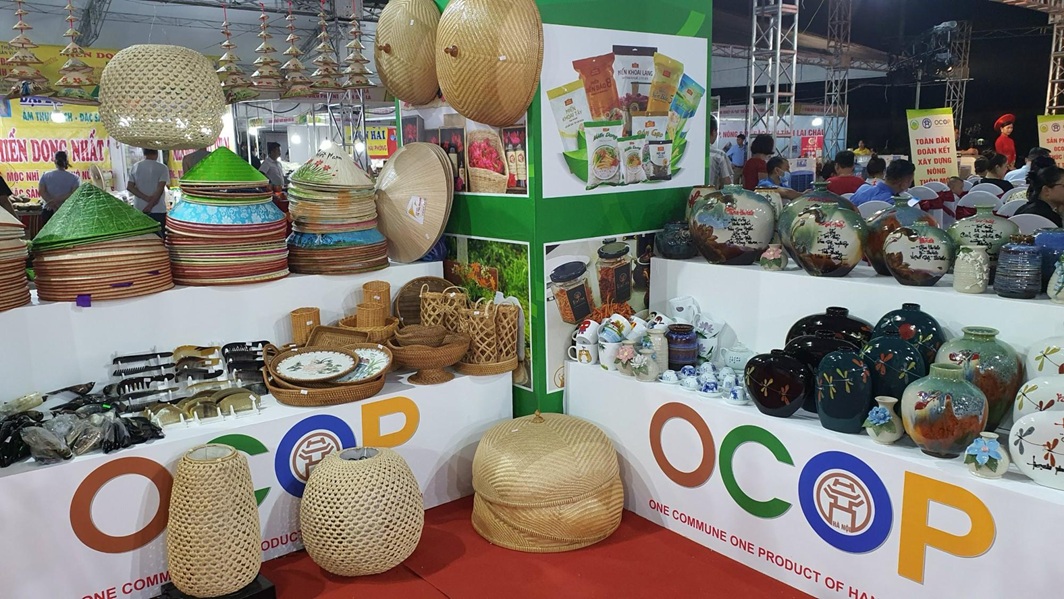 Chương trình OCOP đang góp phần nâng cao giá trị sản phẩm thủ công mỹ nghệ, tạo cơ hội để nhiều làng nghề truyền thống mở rộng thị trường tiêu thụ và phát triển bền vững.