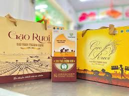 Gạo sinh thái ruộng rươi được sản xuất theo hướng thuận tự nhiên, mang hương vị thơm ngon và đáp ứng xu hướng tiêu dùng xanh.