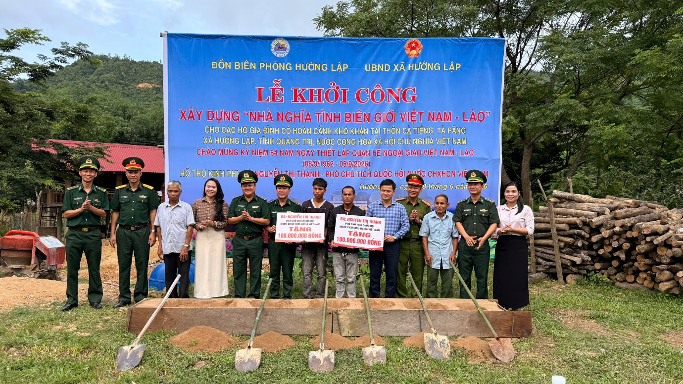 Khởi công xây dựng nhà “Nghĩa tình biên giới Việt Nam – Lào” tại khu vực biên giới Quảng Trị