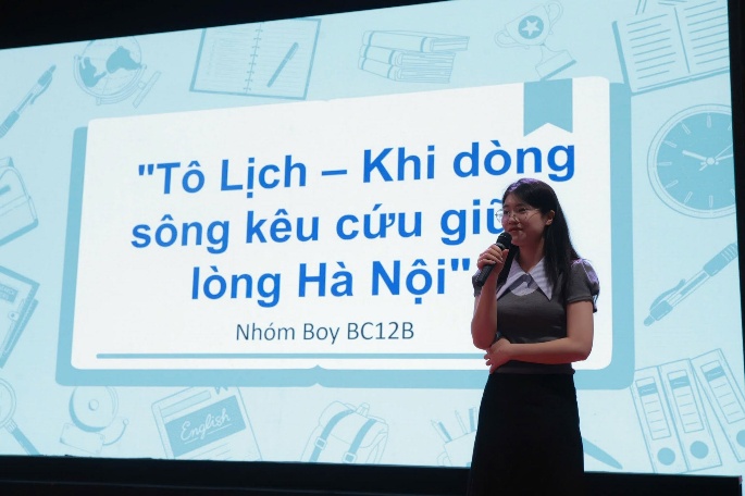 Phần thuyết trình đầy bản lĩnh của các nhóm tác giả xuất sắc