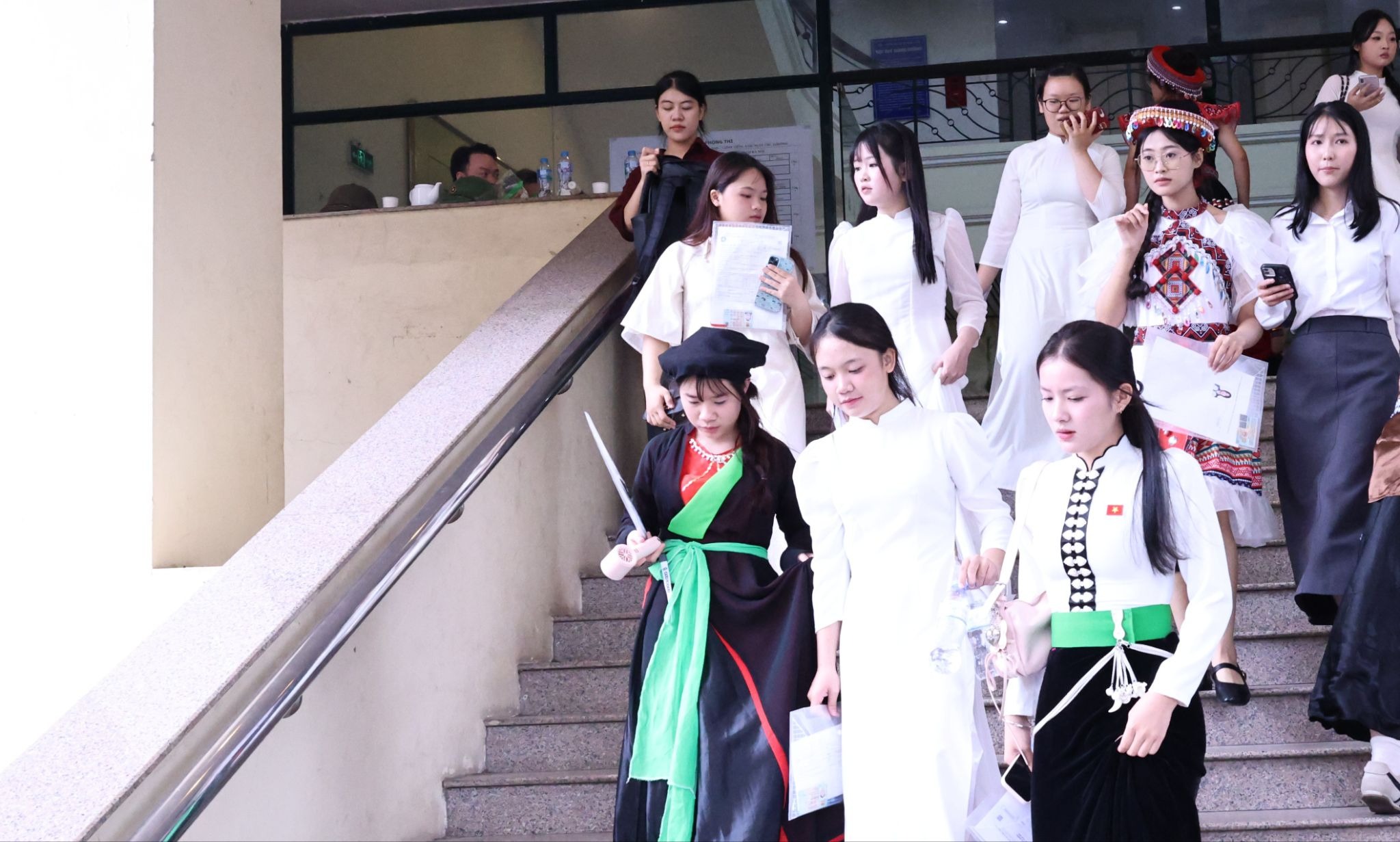 Thí sinh dự thi năng khiếu tại Trường Đại học Sư phạm Hà Nội trong ngày thi đầu tiên của kỳ tuyển sinh đại học chính quy năm 2026.