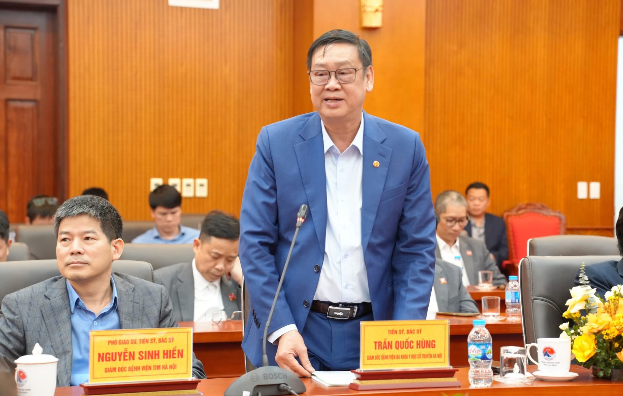 TS.BS Trần Quốc Hùng, Giám đốc Bệnh viện Đa khoa Y học cổ truyền Hà Nội phát biểu tại buổi làm việc.