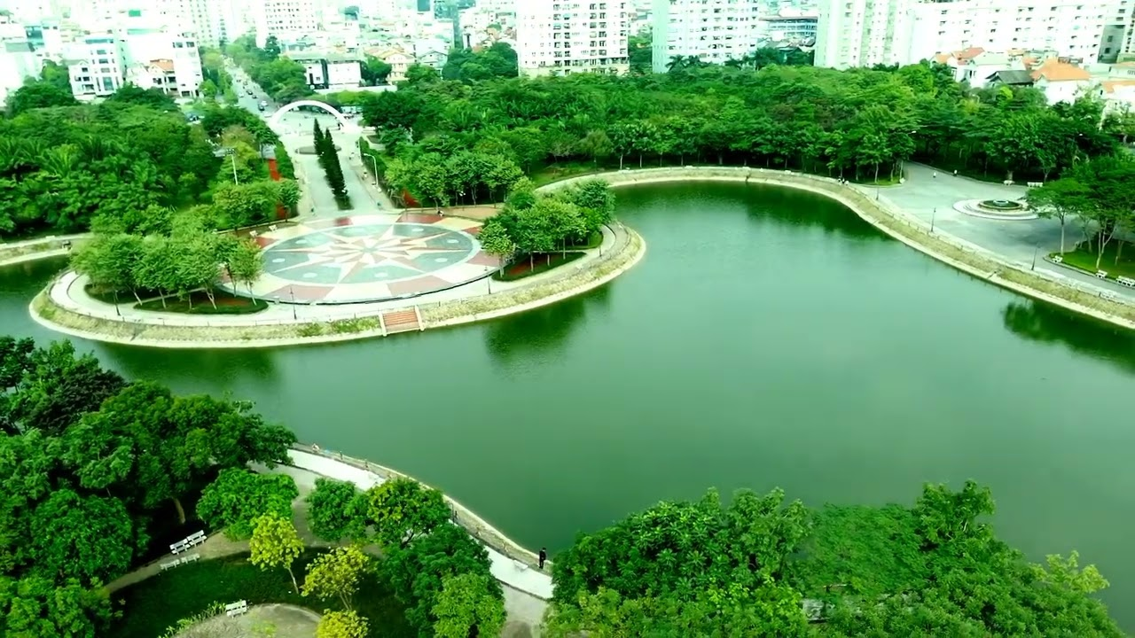 Không gian xanh đô thị góp phần cải thiện môi trường và nâng cao chất lượng sống.