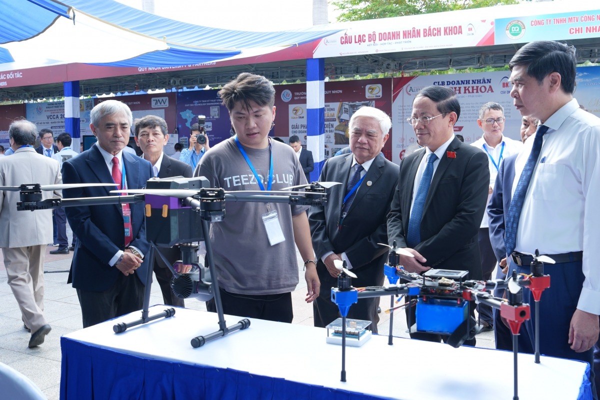 Khai mạc VCCA 2026: nhiều công nghệ chiến lược được chia sẻ khơi dậy tiềm năng kinh tế cho tỉnh Gia Lai
