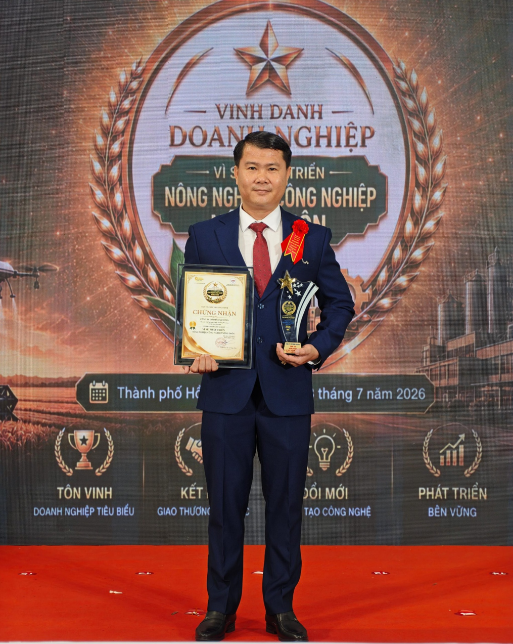 Công ty Cổ phần Nicotex được vinh danh vì sự phát triển nông nghiệp, công nghiệp nông thôn