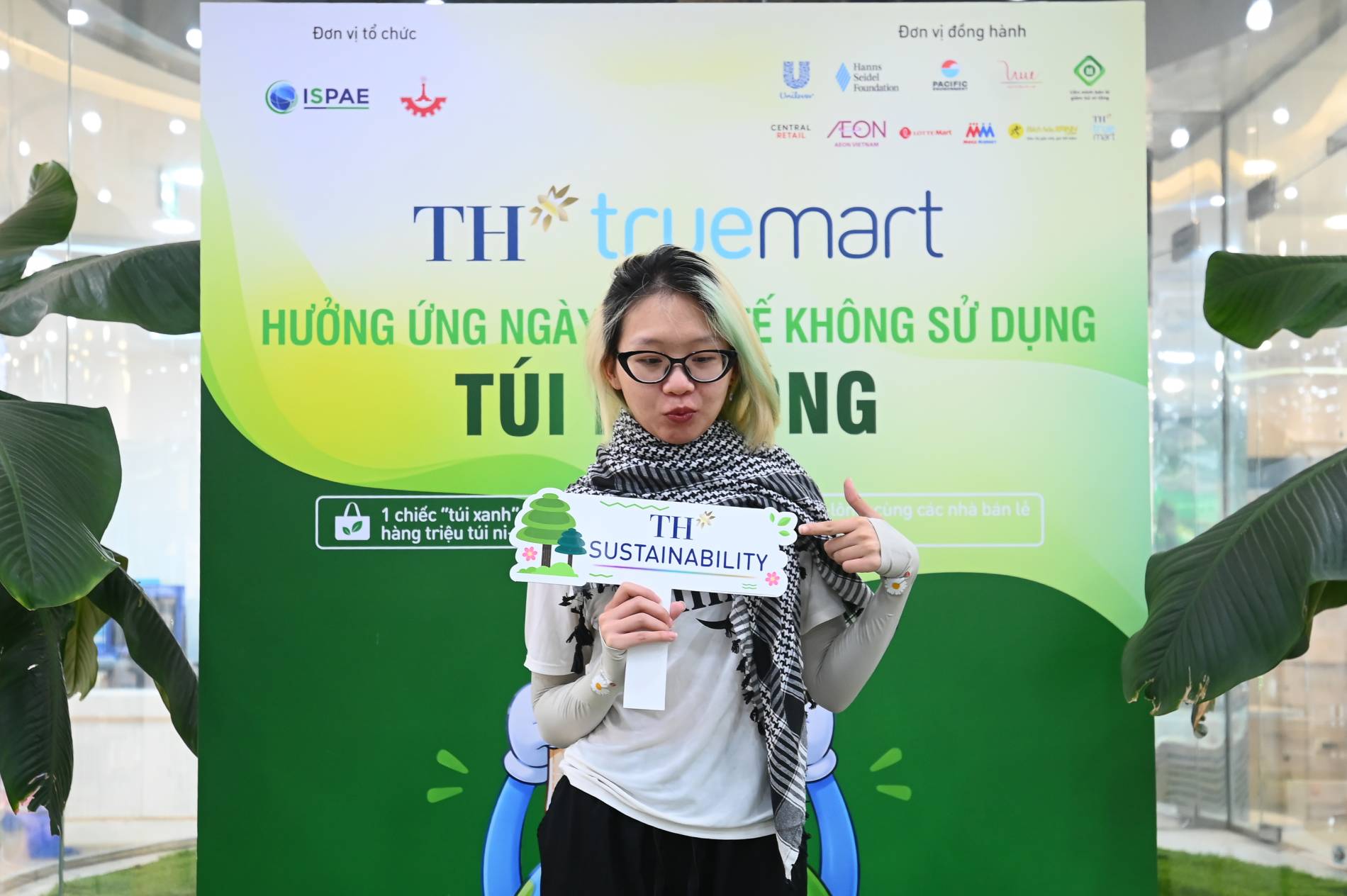 Từ túi ni-lông đến kinh tế tuần hoàn: Khi tập đoàn TH “xanh hóa” hành vi tiêu dùng tại điểm bán lẻ