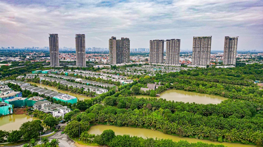 Gia-can-ho-tang-97-vi-sao-doanh-nghiep-van-kho-giam-gia.jpg