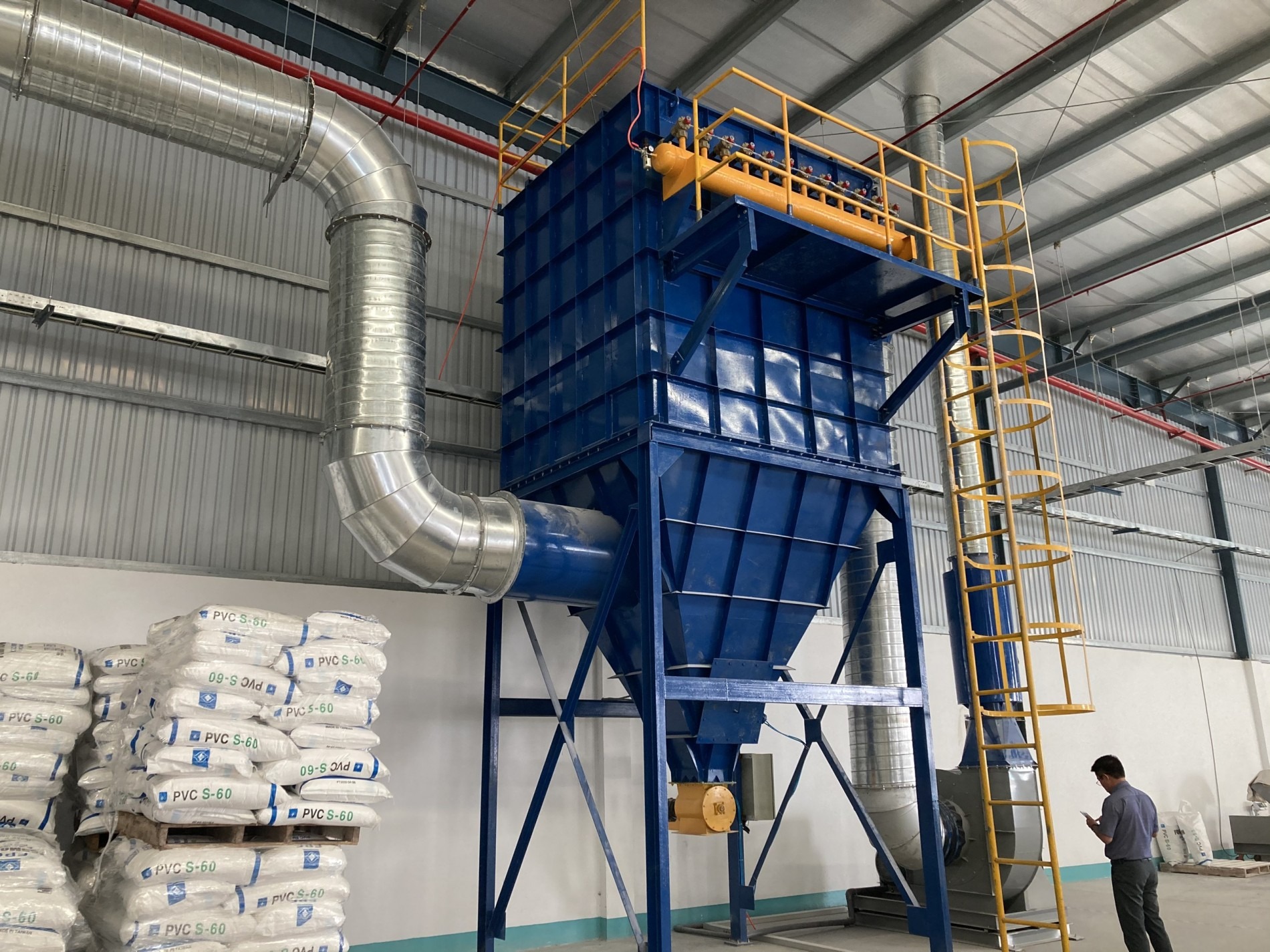 Vì sao nhiều nhà máy nông sản bắt đầu đầu tư hệ thống hút bụi thay vì chỉ mở thêm quạt?