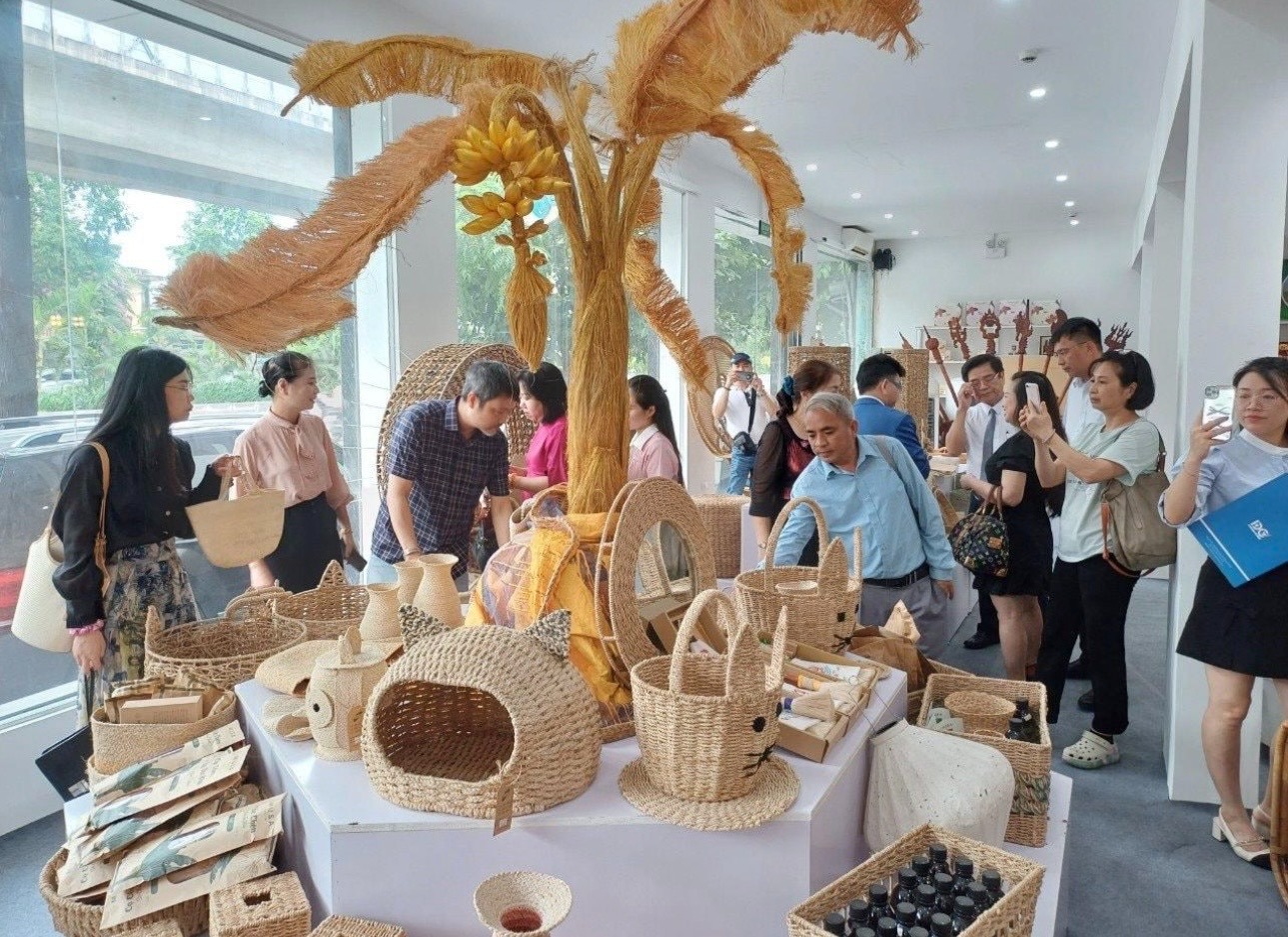 Bài toán phía sau sản phẩm công nghiệp nông thôn tiêu biểu