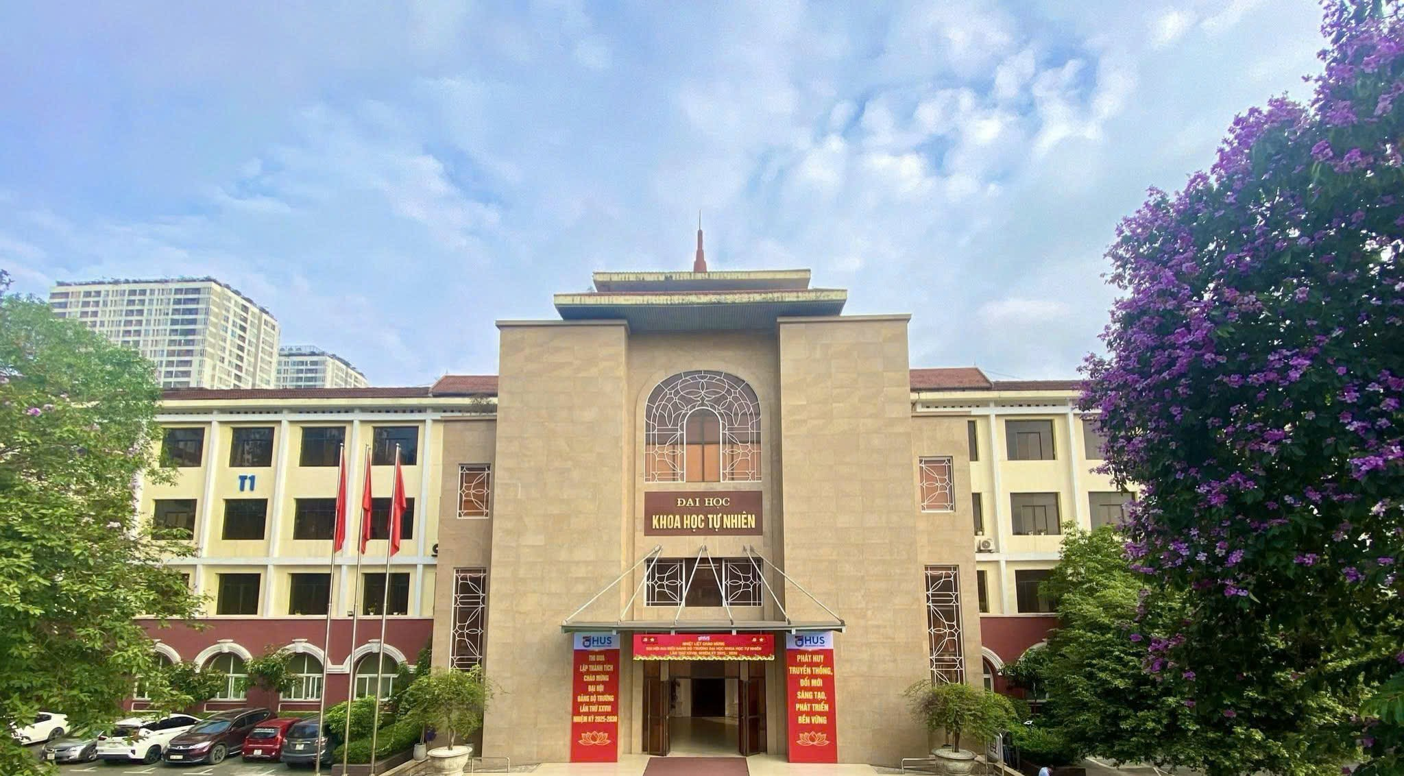 STEM trường ĐHKHTN