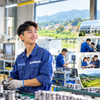 Muốn giữ người trẻ ở lại, nông thôn cần những nhà máy nào?