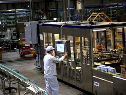 Vinamilk “khóa” độ tươi sữa Green Farm bằng công nghệ giúp kiểm soát oxy