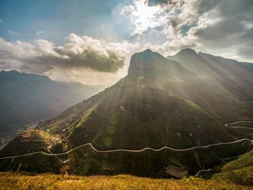Khám phá vẻ đẹp hoang sơ giữa Du lịch Hà Giang