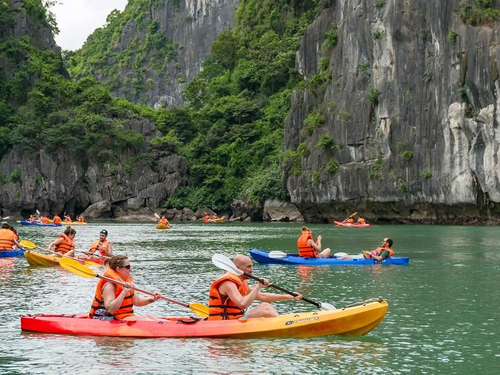 Lần đầu đến Quảng Ninh: Những kinh nghiệm để hành trình thêm trọn vẹn