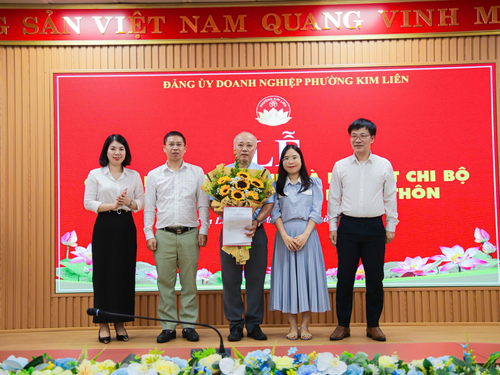 Chi bộ Tạp chí Công nghiệp Nông thôn chính thức được thành lập: Hạt nhân chính trị trong dòng chảy truyền thông
