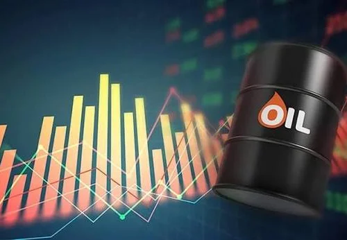 Giá xăng dầu hôm nay (11-8): Giá dầu thế giới tăng gần 5%, lo nguồn cung qua eo biển Hormuz