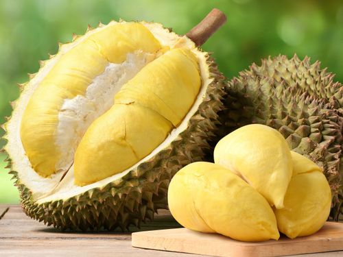 Giá sầu riêng hôm nay 14/8: Hàng đẹp cao nhất 85.000 đồng/kg, giá phân hóa mạnh theo vùng