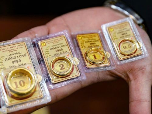 Giá vàng, bạc và quặng sắt 16/8: Hai sắc thái trái chiều trên thị trường