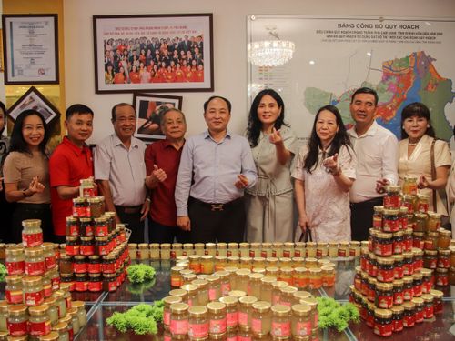Từ tổ yến đến sản phẩm giá trị cao: bài toán chế biến và mở cửa thị trường