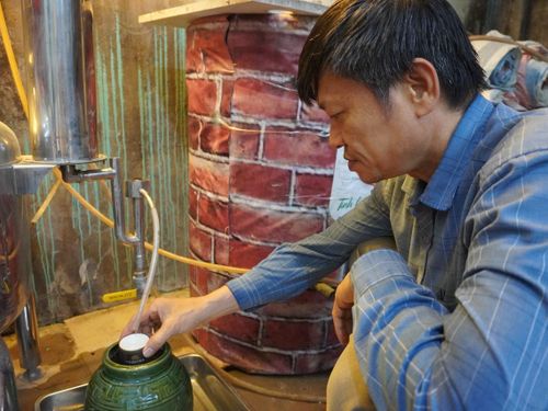 Hoa Cúc Tửu – Men say trăm năm, hương cúc làng Ngâu