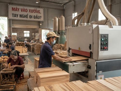 Máy vào xưởng, “tay nghề” đi đâu? Bài toán mới của làng nghề
