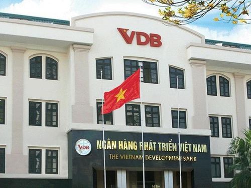 Giải pháp nâng cao hiệu quả hoạt động của Ngân hàng Phát triển Việt Nam (VDB) đáp ứng chiến lược phát triển kinh tế - xã hội của đất nước