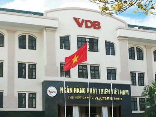 Giải pháp nâng cao hiệu quả hoạt động của Ngân hàng Phát triển Việt Nam (VDB) đáp ứng chiến lược phát triển kinh tế - xã hội của đất nước