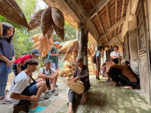 Từ làng nghề đến điểm đến trải nghiệm: OCOP đang mở thêm nguồn thu mới cho nông thôn