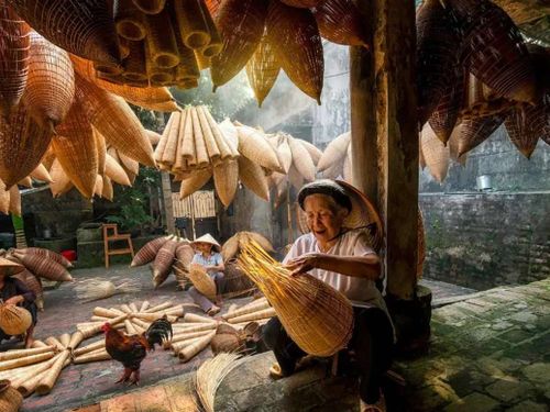 OCOP đánh thức làng nghề trăm tuổi: Từ giữ nghề đến tạo dựng thương hiệu mới