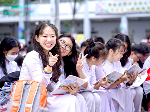 Hà Nội yêu cầu các trường thực hiện nghiêm các khoản thu năm học 2026-2027