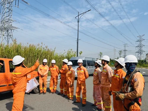 EVNNPT phát động thi đua bảo đảm cung ứng điện trong cao điểm mùa khô 2026
