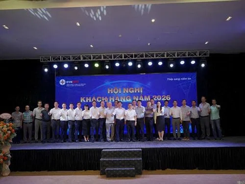 Ngành Điện Quảng Ninh lắng nghe khách hàng, hướng tới dịch vụ hiện đại và bền vững