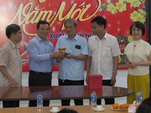 Chi bộ Hội CK Nông nghiệp VN - Công ty Hùng Nguyên: Gắn khoa học vào thực tiễn phát triển nông nghiệp Việt Nam
