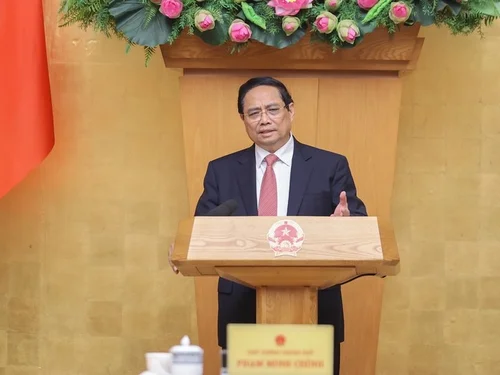 Thủ tướng: Cả nước đã có gần 2.500km đường cao tốc, phải vượt mục tiêu 3.000km trong năm nay