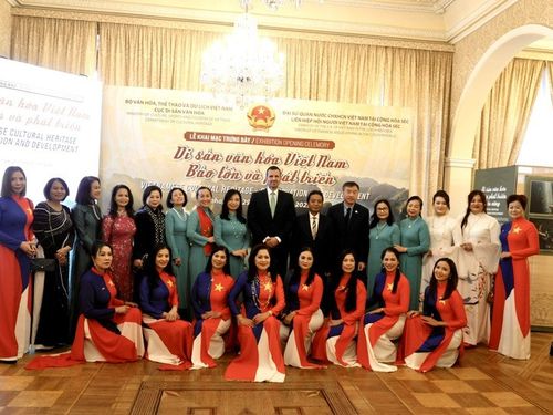 Quảng bá di sản văn hóa Việt Nam tại Cộng hòa Séc