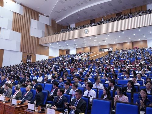 Giáo dục y học trong kỷ nguyên số: Có AI hỗ trợ, bác sĩ vẫn là trung tâm