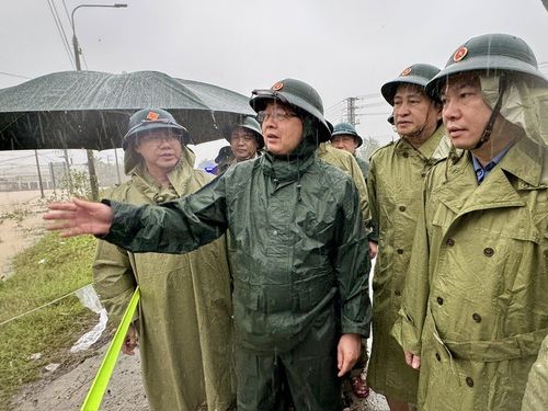 Phó Thủ tướng Hồ Quốc Dũng: Di dời dân ngay trong ngày, tuyệt đối không để xảy ra thiệt hại về người
