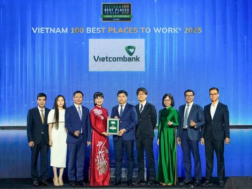 Vietcombank duy trì 10 năm liền đứng đầu nơi làm việc tốt nhất