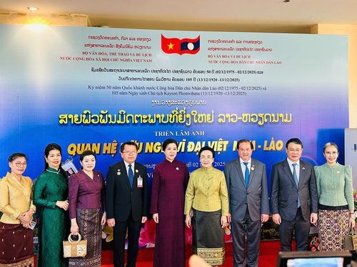 Khai mạc Tuần Phim Việt Nam và Triển lãm Ảnh Quan hệ Việt Nam - Lào