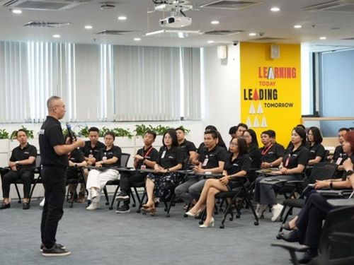 Biến linh hoạt thành sức mạnh quản trị tại ROX Group