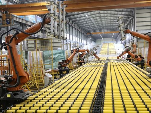 Robot công nghiệp tạo bước ngoặt cho sản xuất thông minh tại Việt Nam