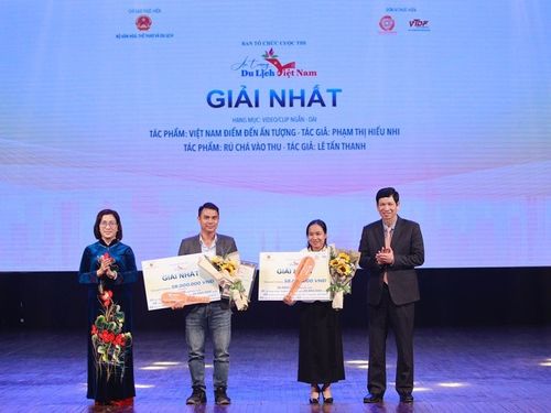Trao giải Cuộc thi sáng tạo video clip 'Ấn tượng Du lịch Việt Nam'