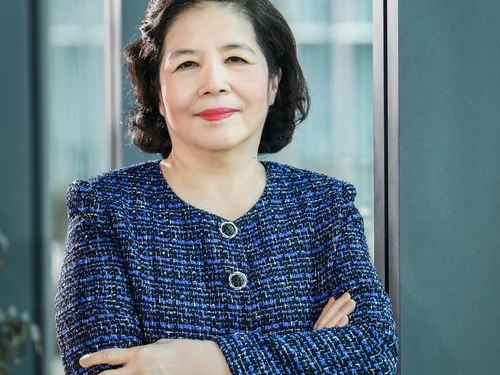 Bà Mai Kiều Liên được vinh danh lãnh đạo truyền cảm hứng sáng tạo tại Vạn Xuân Awards 2025