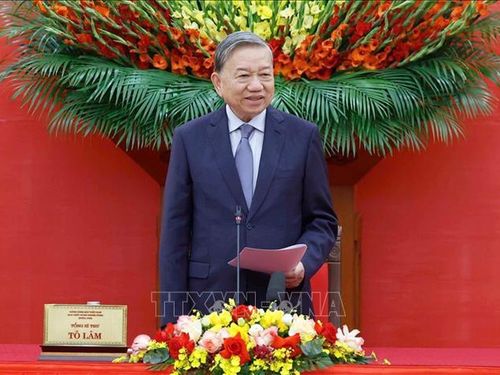 Tổng Bí thư Tô Lâm gặp mặt học sinh, sinh viên, thanh niên dân tộc thiểu số tiêu biểu