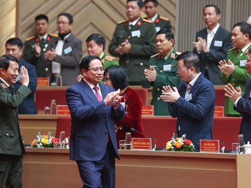 Thủ tướng: Kết hợp chặt chẽ giữa phát triển KTXH với bảo đảm quốc phòng, an ninh vùng ĐBSCL