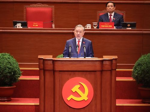 “Dân là gốc” trong Báo cáo trình Đại hội XIV: Điểm tựa bền vững nhất, “hạ tầng mềm” quan trọng nhất