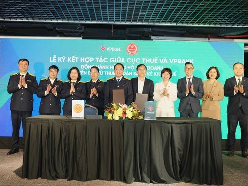 VPBank hỗ trợ hộ kinh doanh chuyển đổi sang kê khai thuế