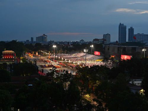 Ảnh: Không khí chuẩn bị trước Tổng duyệt A80