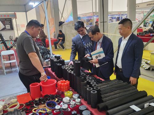 Triển lãm Máy Nông nghiệp Quốc tế: Điểm sáng Công nghệ và Mở đường cho Hợp tác Việt-Trung